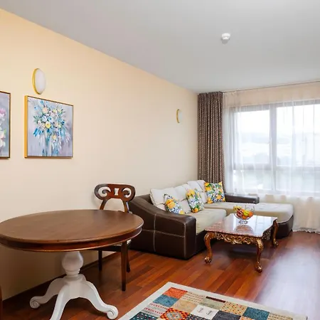 превъзходен къщата на мечтите-златни пясъци на първа линия Apartment